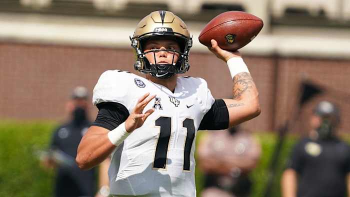 UCF quarterback Dillon Gabriel